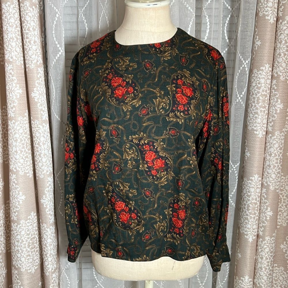 Talbots Petites Blouse Size 4P - Dark Green w/ Red Roses & Gold Scrolling